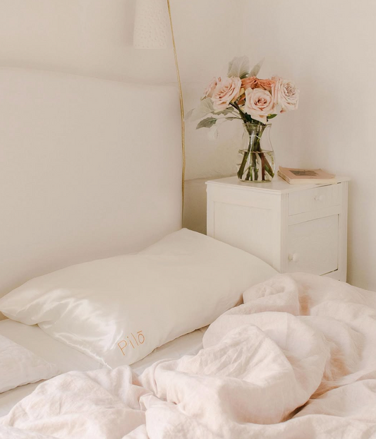 Pilō - Taie d'oreiller en soie de mûrier 50 x 75 cm